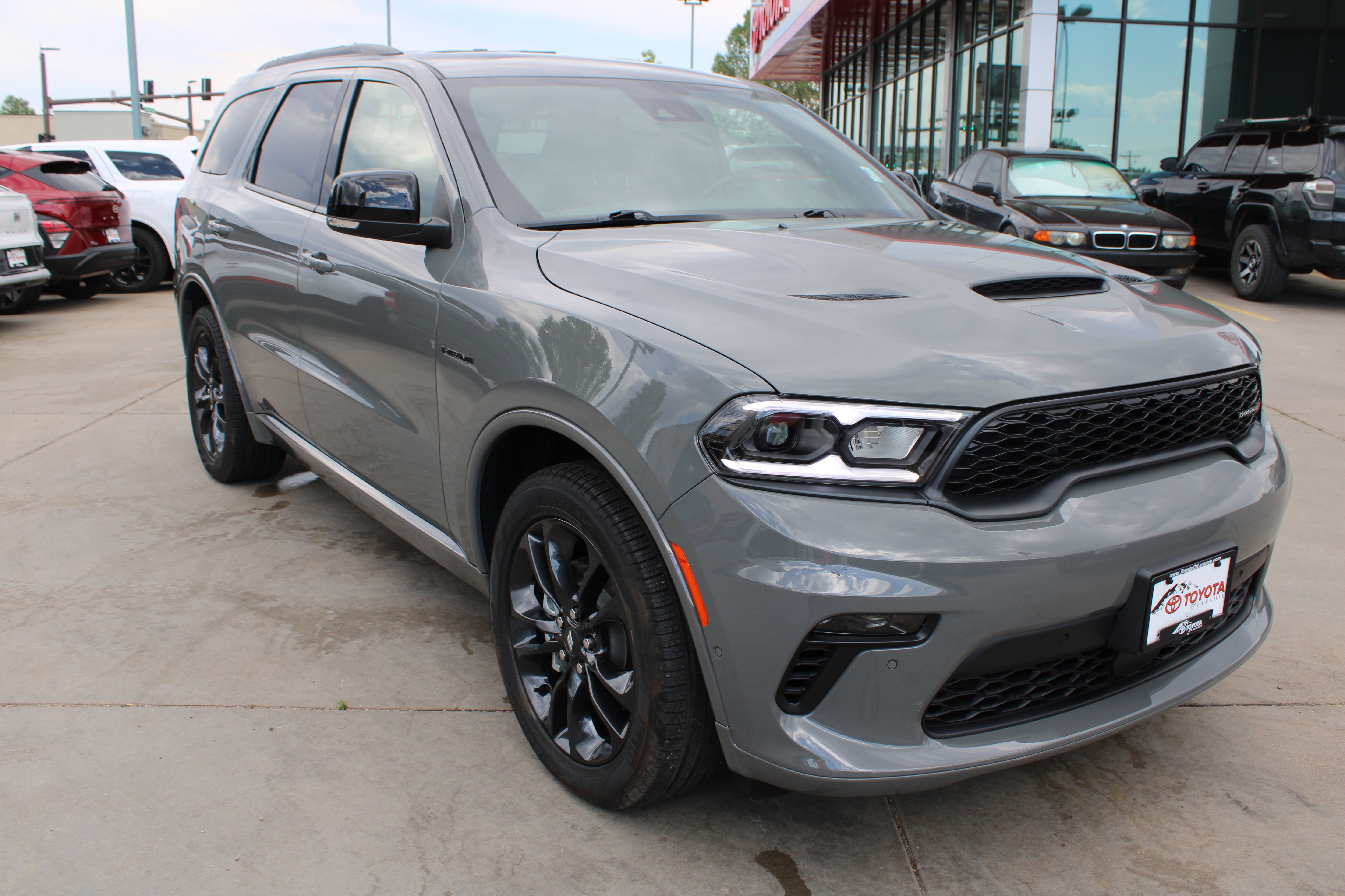 2023 Dodge Durango — side profile view